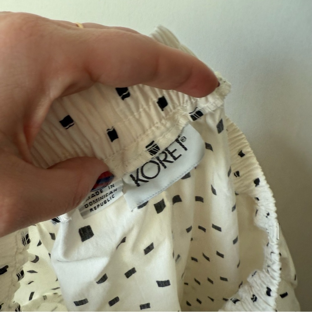 Vintage 90s Koret White & Black Square Print Shorts S - Picture 3 of 4